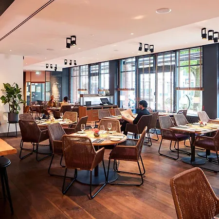 The Madison Hotel Hamburg-3